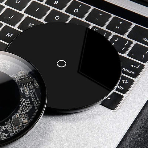 Compact 10W Qi Wireless Charger