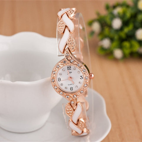 Women Fashionable Luxury Crystal Quartz Wristwatches